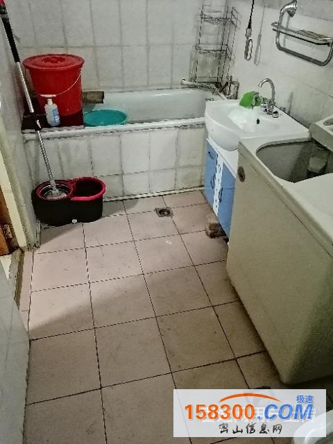 实验小学有房屋出租
