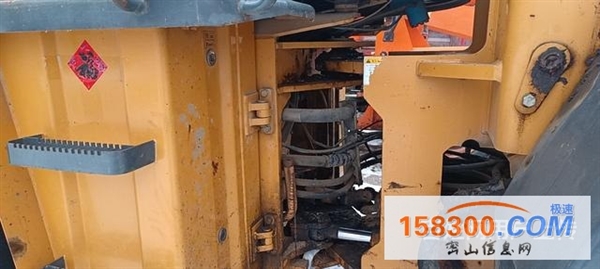 龙工12年“50”铲车，一手车