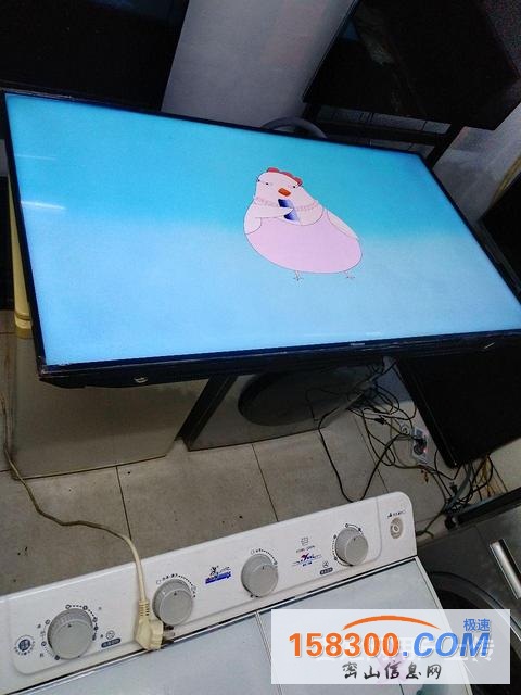 出售液晶电视机