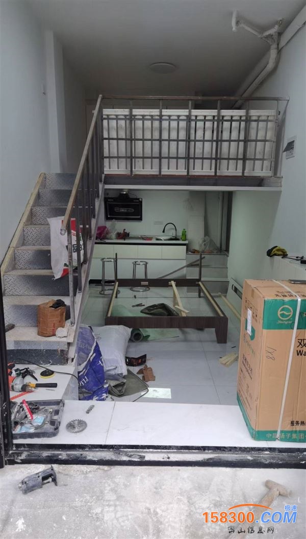 馨源小区房屋《出租出售》