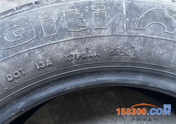 225  65  17佳通轮胎9.9层新，低价出售