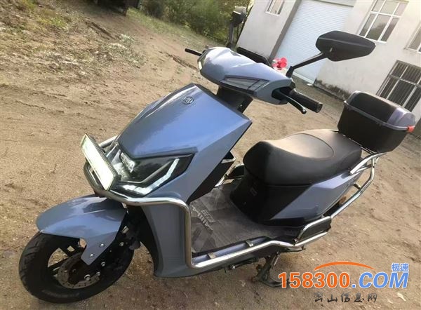 出售爱玛电动车