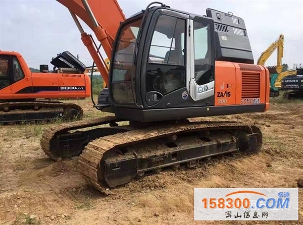 日立200原装进口二手挖掘机精品机况免车检手续齐全