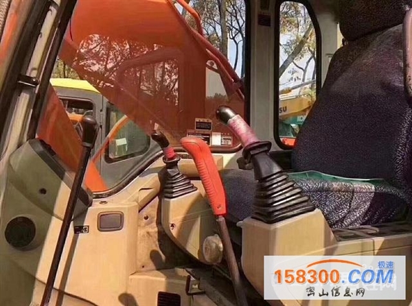 精品斗山220 质保 可按揭 包运提供试挖场地