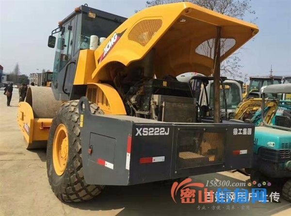 现货—20吨、22吨、26吨振动压路机