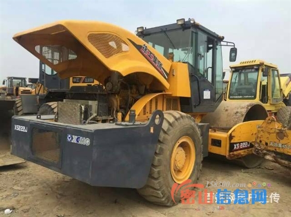 现货—20吨、22吨、26吨振动压路机