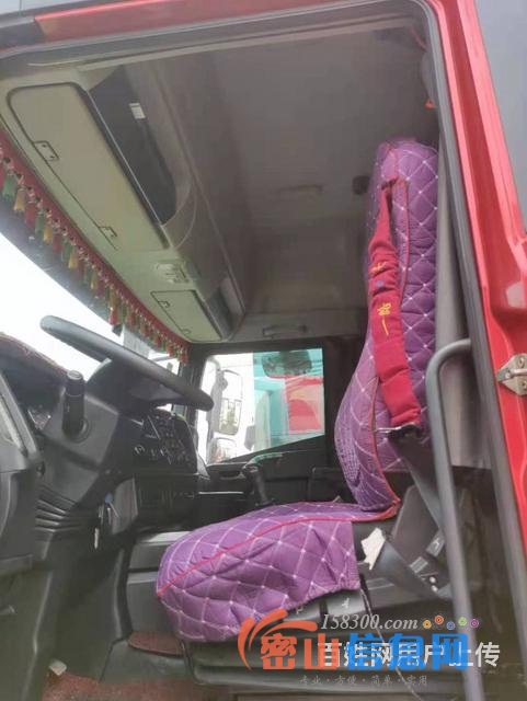 解放JH6前四后八冷藏车420马力18年10月