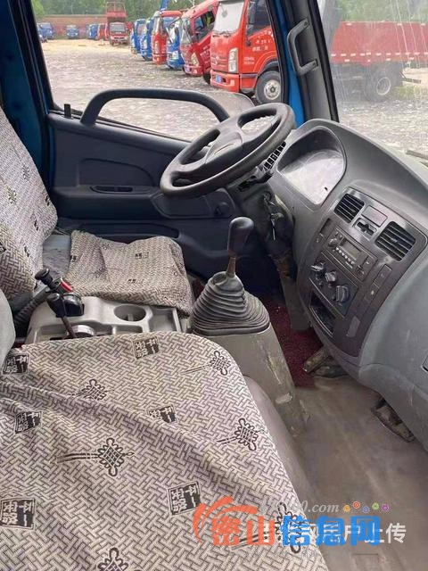鸡西奥驰自卸后翻小货车 二手4米奥驰小黄牌