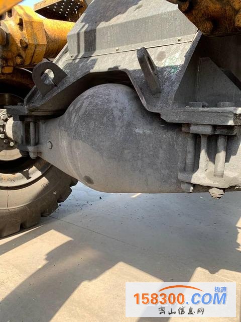 二手柳工50CN铲车